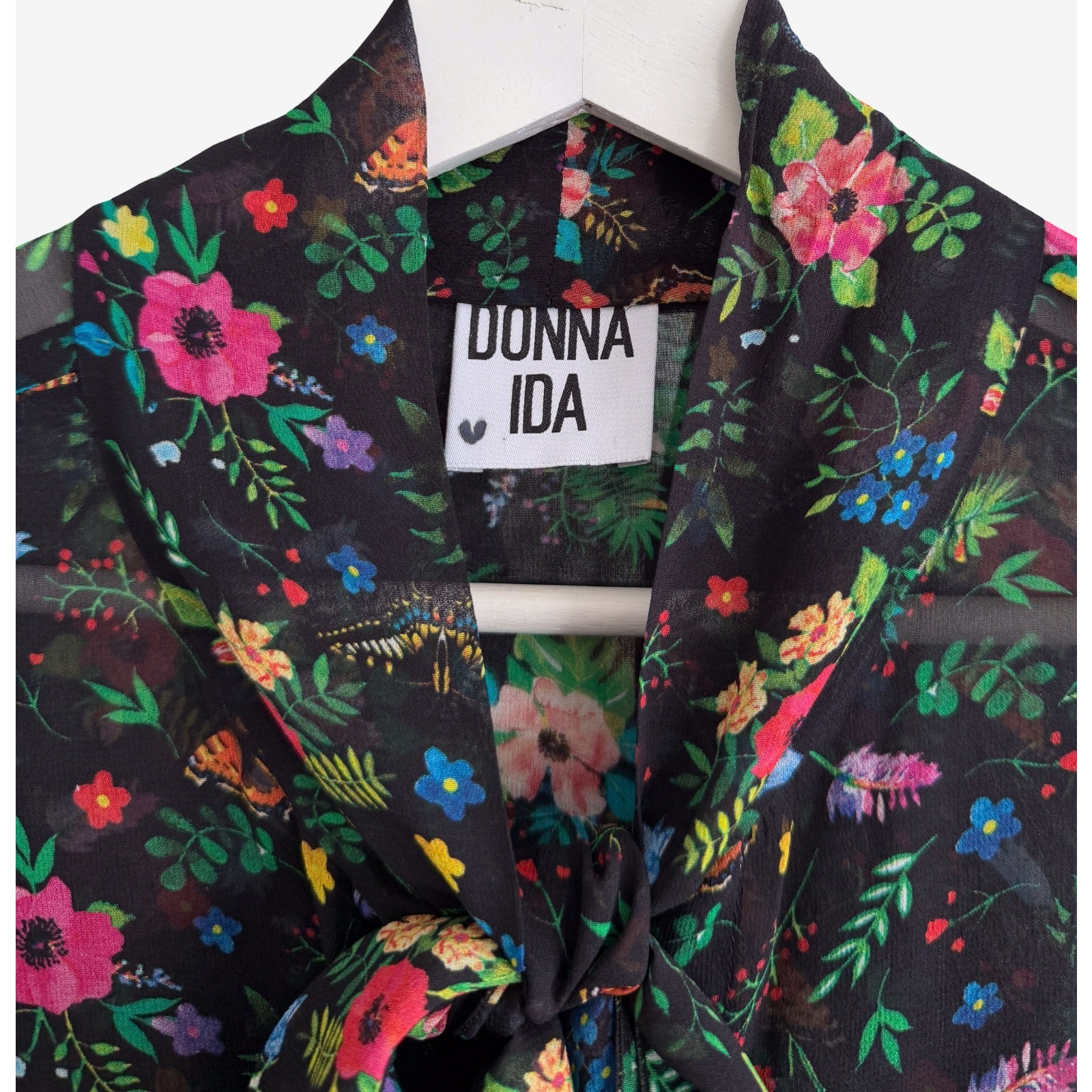 Donna Ida Blouse Whimsical Butterfly Floral 100% Silk Tie Neck Flutter Large — image 4 of 8